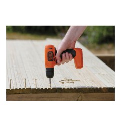 Taladro atornillador ultra compacto 7,2v bdcd8-qw black+decker