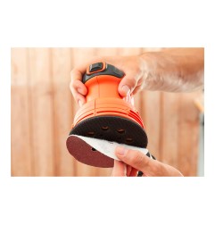Lijadora rotórbital 230w bew210-qs black+decker