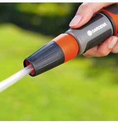Lanza de limpieza multichorros regulable (blister) gardena