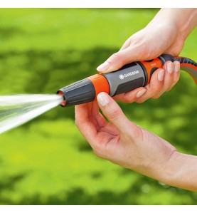 Lanza de limpieza multichorros regulable (blister) gardena