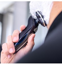 Afeitadora electrica recargable 4d 3 w