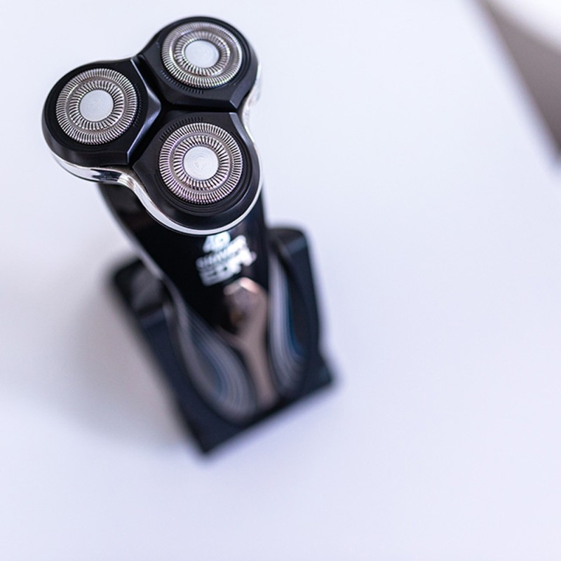 Afeitadora electrica recargable 4d 3 w