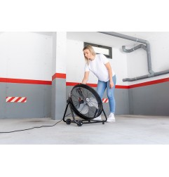 Ventilador industrial de suelo, con ruedas, negro 180 w 59,8 db aspas ø60 x 70 cm
