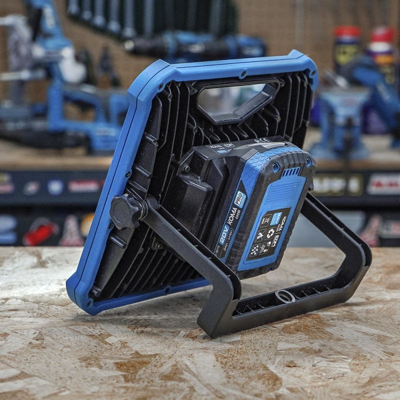 Foco proyector led 20w 1800 lm (sin batería ni cargador) 22,8 x 7 x 22,8 cm