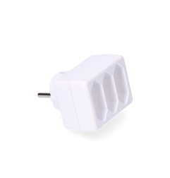 Clavija triple 2p 16a 250v color blanco max. 3680w solera 5113