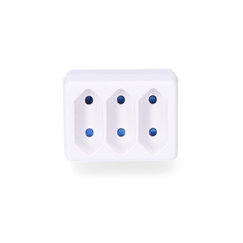 Clavija triple 2p 16a 250v color blanco max. 3680w solera 5113