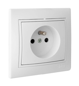 Base bipolar 16a 250v con t/t francesa serie europa solera erp60fu