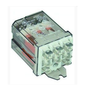Rele 16a 230v trifasico conmutado