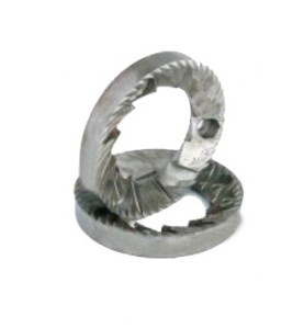 Fresa Ø49x30x7.5mm 3 taladros derecha Moka